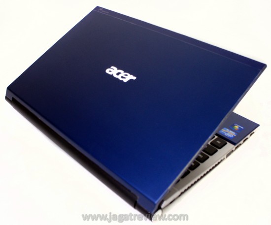 Acer TimelineX 3830TG 2