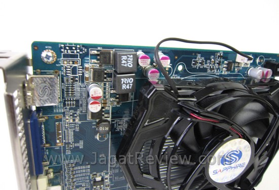 Review (Sapphire) AMD Radeon HD 6570: Si IMG 0123