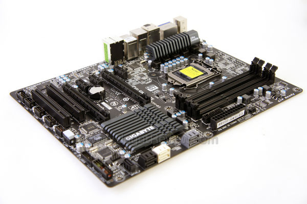 ga z68x ud3h b3 mobo 2