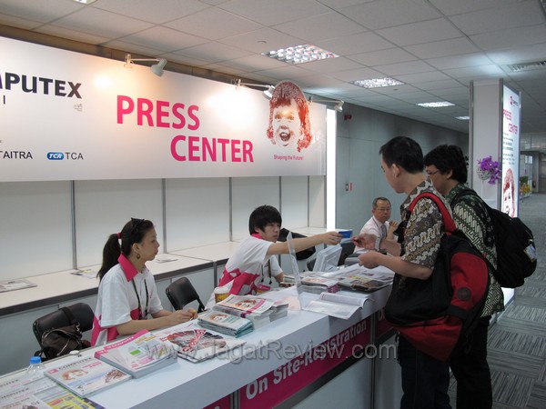 computex_2011_diary_day4_004 IMG 0237