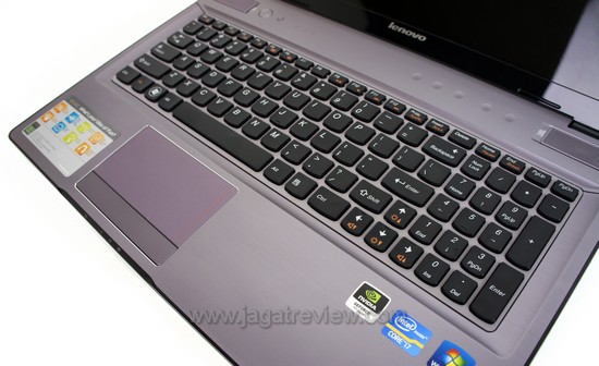 Lenovo Ideapad Y570 8