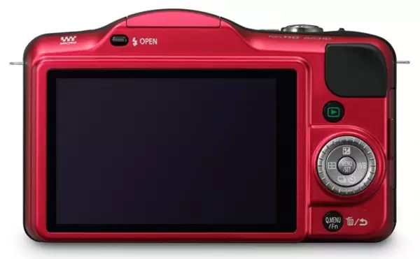 Panasonic DMC GF3 back