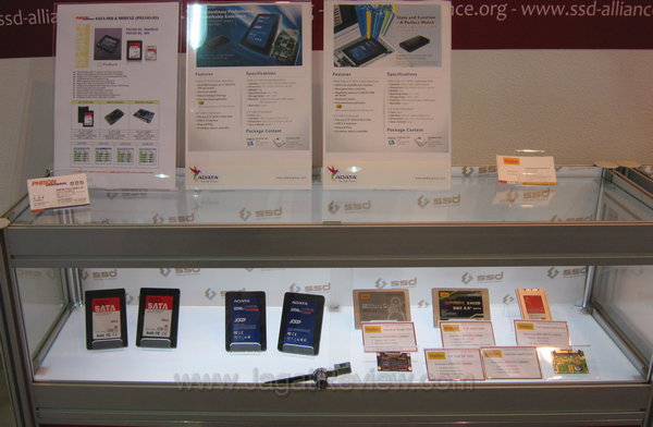 SSD Yang juga dipamerkan