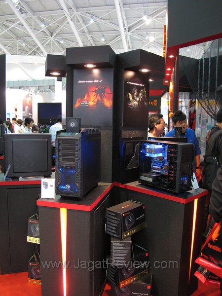 booth-side booth side