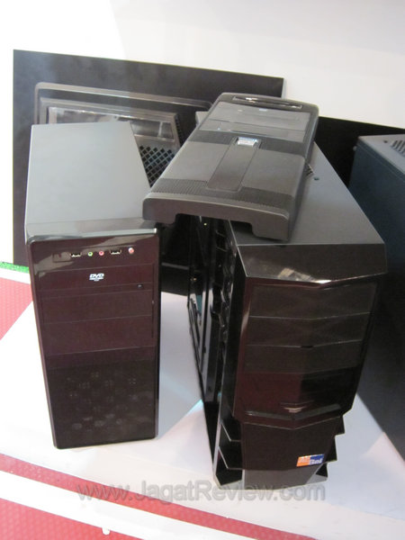 computex2011 18 AcBel Case4