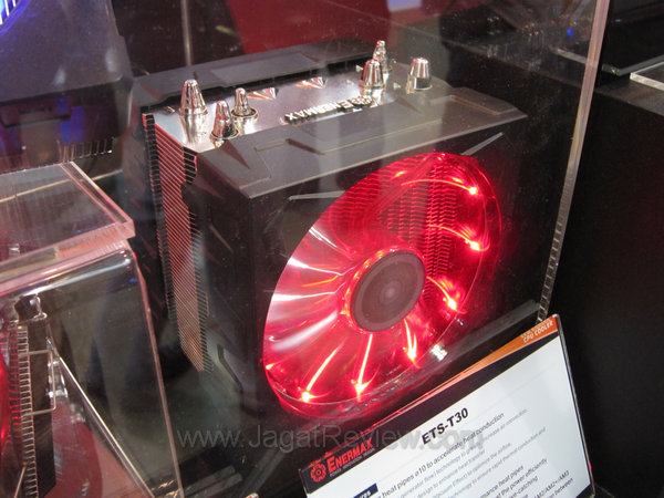 computex2011 37 Enermax ETS T30