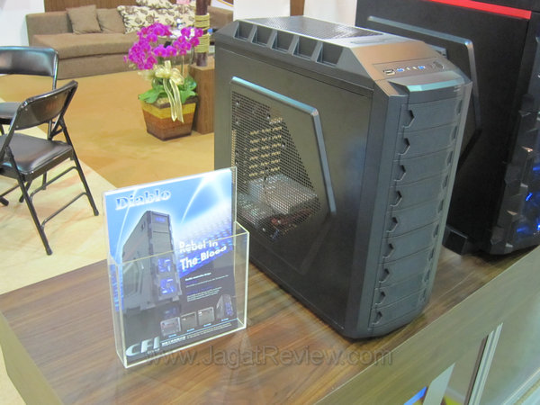 computex2011 CFI Case2