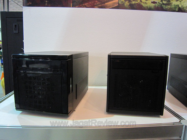 computex2011 CFI mini ITX Case