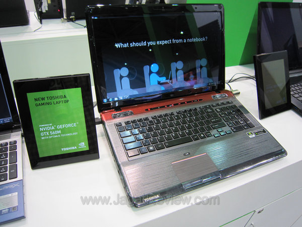 computex2011 Toshiba Gaming Laptop w NVIDIA GTX 560M