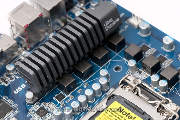 GigabyteZ68XP UD3 iSSD Board HSF VRM
