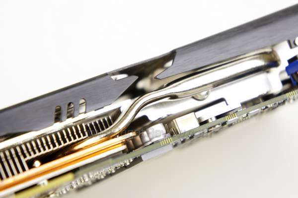 gigabyte gtx 580 soc heatpipe 2