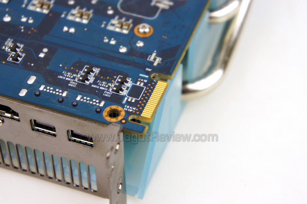 his hd 6870 iceq x cfx connector