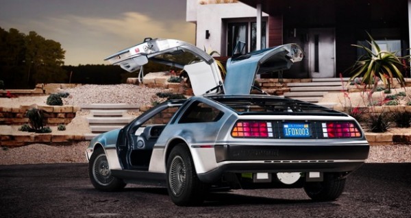 DeLorean DeLorean
