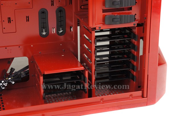 NZXT Phantom Red 14