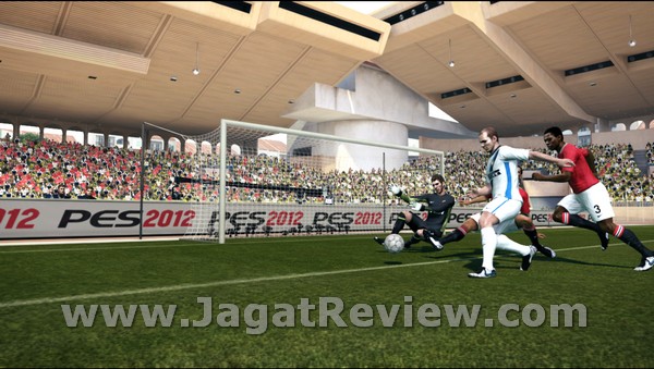 PES 2012 28
