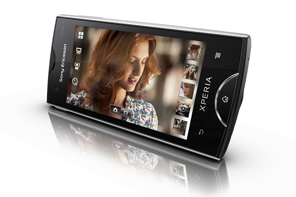 Xperia ray CA02 White re