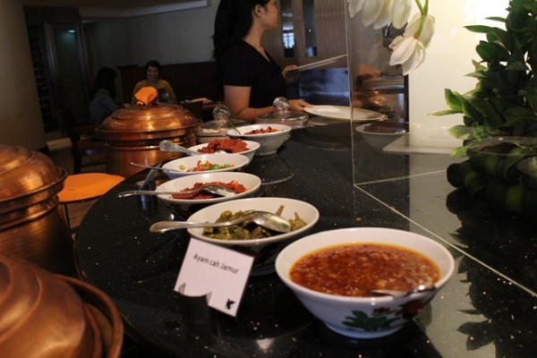 berbagai pilihan sambal