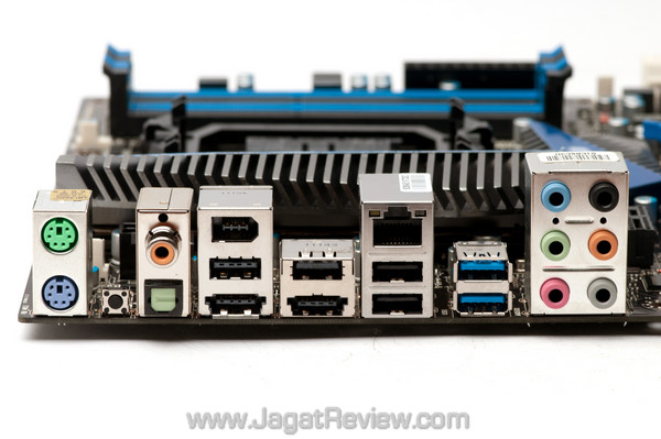 msi 990fxa gd80 jagatreview backpanel