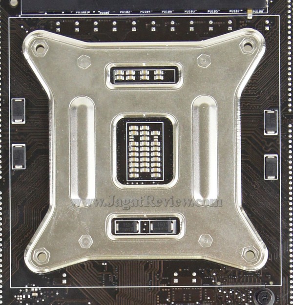 ASUS Rampage IV Extreme 34