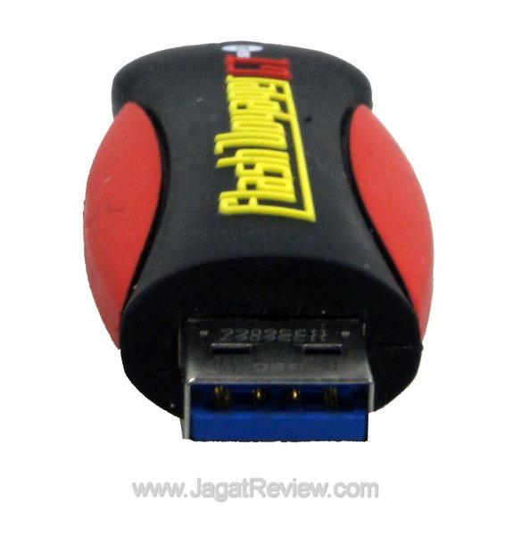 Corsair Voyager GT 32GB - Konektor Corsair Voyager GT 32GB Konektor