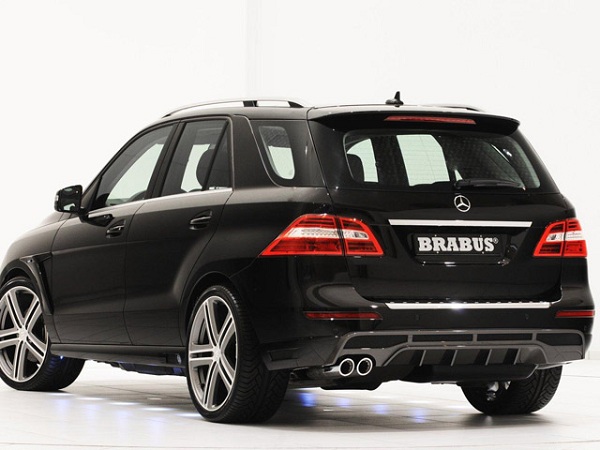 Mercedes-Benz ML Brabus 2012 (Back) Mercedes Benz ML Brabus 2012 Back