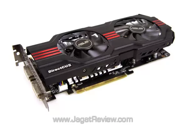asus gtx 560 dcu ii top card 01