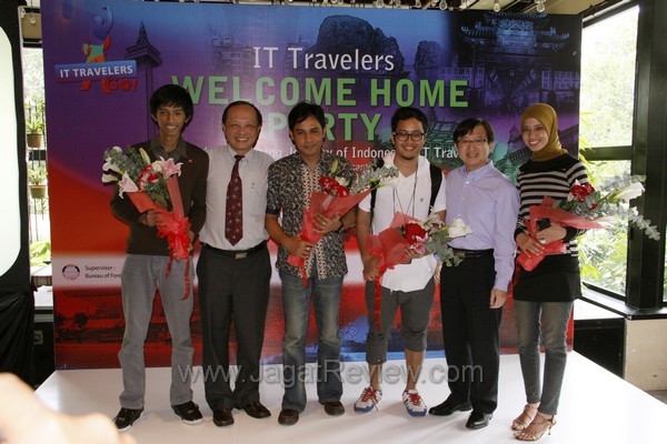 it_travelers_go_all it travelers go all