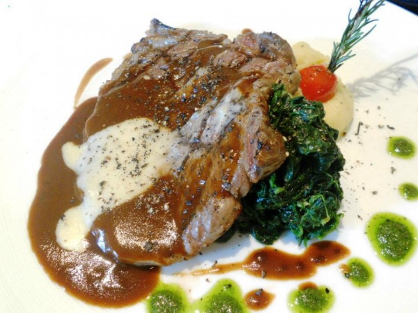 tenderloin steak with red wine sauce tenderloin steak with red wine sauce