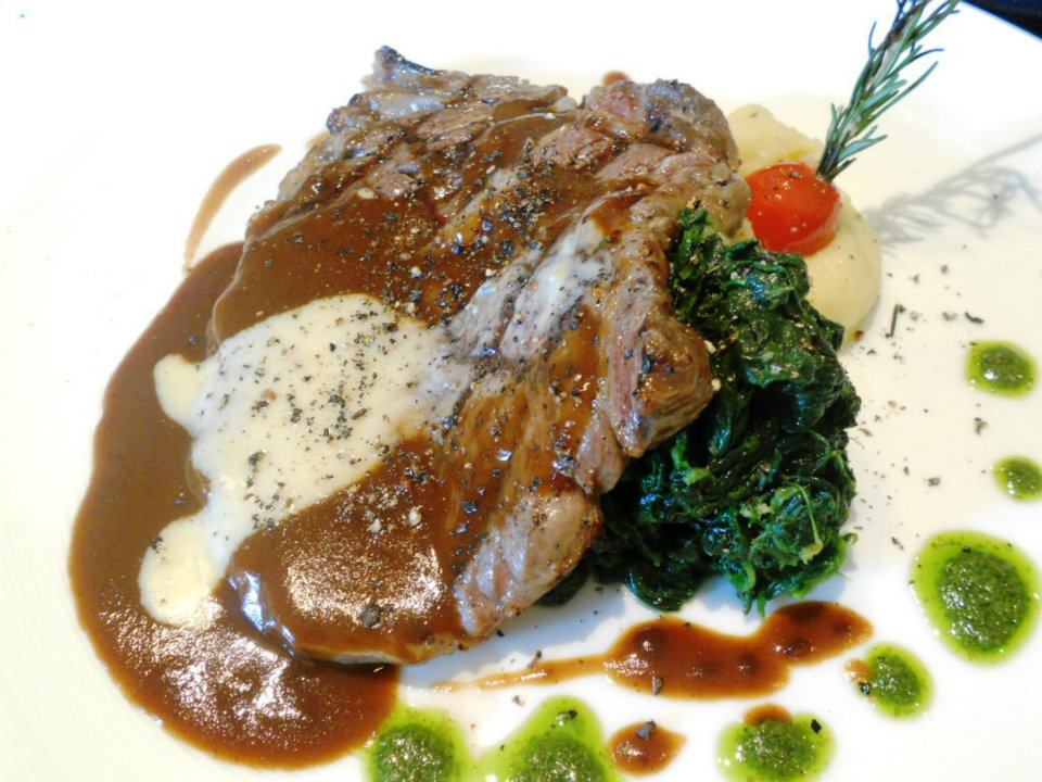 Promo Steak di Porta Venezia 10 tenderloin steak with red wine sauce