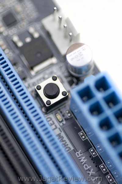 ASUS P9X79 Pro OnboardButton MemOK