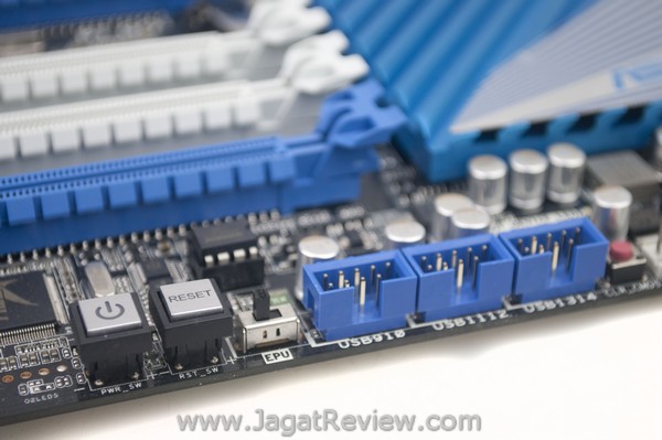 ASUS P9X79 Pro OnboardButton Power Reset