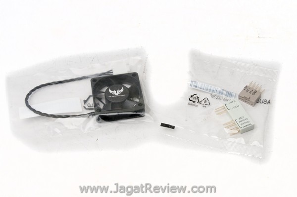 ASUS Sabretooth X79 Perlengkapan Fan Q Connect