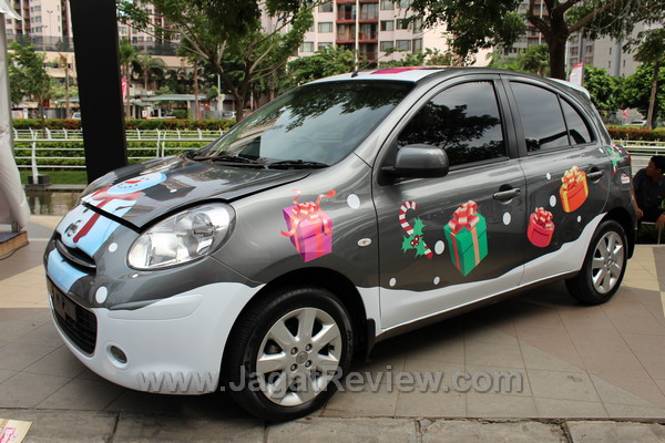Nissan March