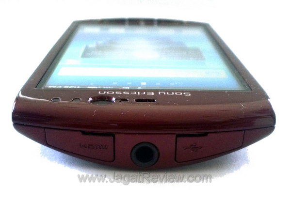 Xperia Neo Atas