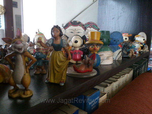 Xperia Neo Kamera utama indoor