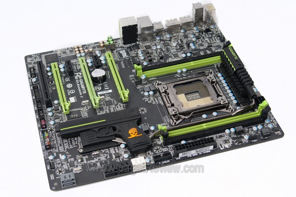 Gigabyte G1 Assassin2 Board Overview4