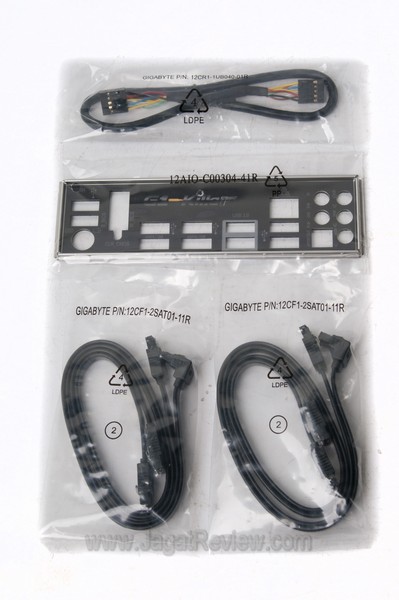 Gigabyte G1 Assassin2 Perlengkapan Cable Backplate