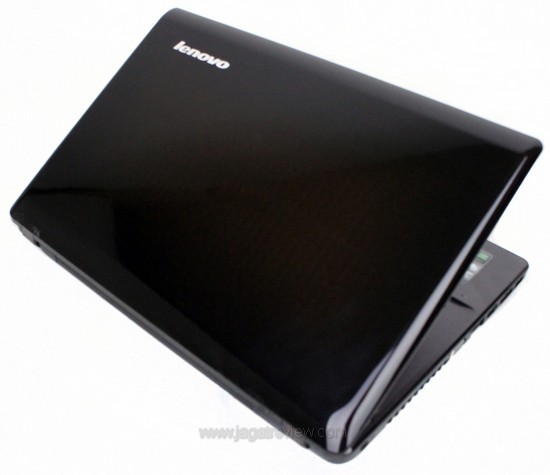 Lenovo Z475 2