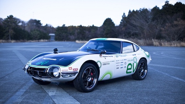 Toyota 2000GT