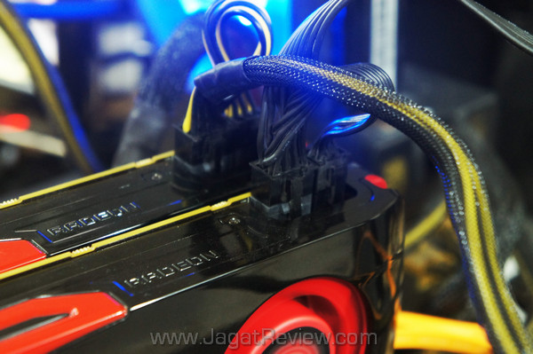 amd hd 7970 2-way crossfire power connector amd hd 7970 2 way crossfire power connector