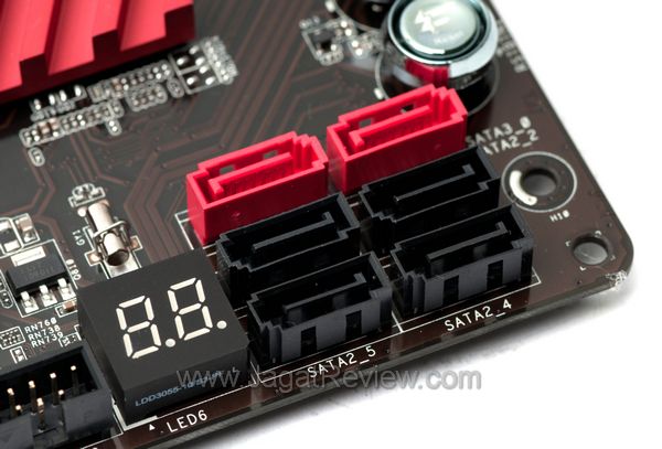 ASRock P67 Fatal1ty Performance memiliki enam buah port SATA. Dua diantaranya yang berwarna merah adalah slot SATA 6 Gbps. Persis disamping kumpulan port SATA terdapat Debug LED