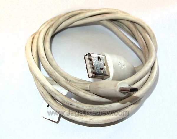 HTC Sensation XL - Kabel USB