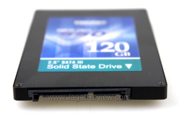 Review Kingmax SMP35 Client 120GB: SSD SandForce 2 Berkapasitas Besar, Harga Terjangkau 3 Kingmax SMP35 Client 120GB - Konektor SATA