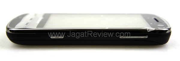 Lenovo A60 - Sisi Kanan