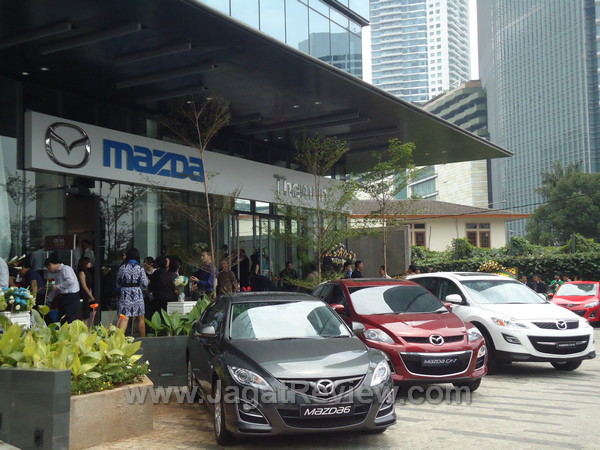 Mazda Thamrin Front