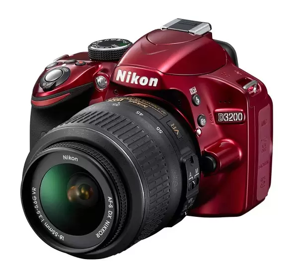 Nikon D3200 Red
