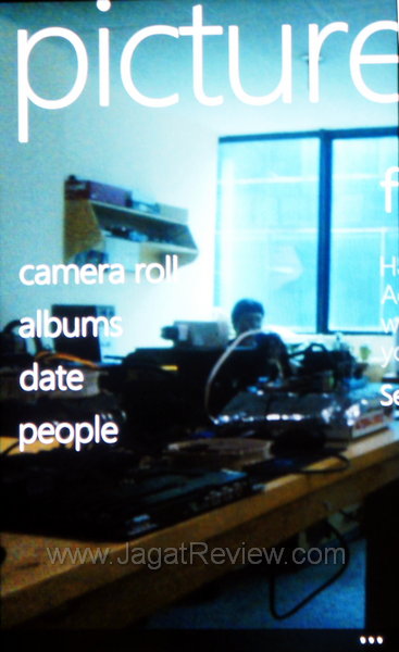 Nokia Lumia 710 - Picture Hub