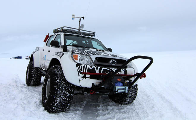 Toyota Hilux Arctic
