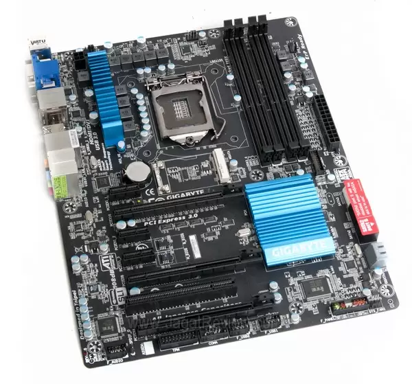 Gigabyte Z77X D3H Board OverView2