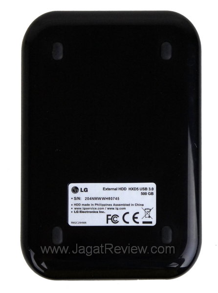 Review Hard Disk Eksternal LG HXD5 500 GB: Berkinerja Berkat USB 3.0 2 LG HXD5 - Belakang
